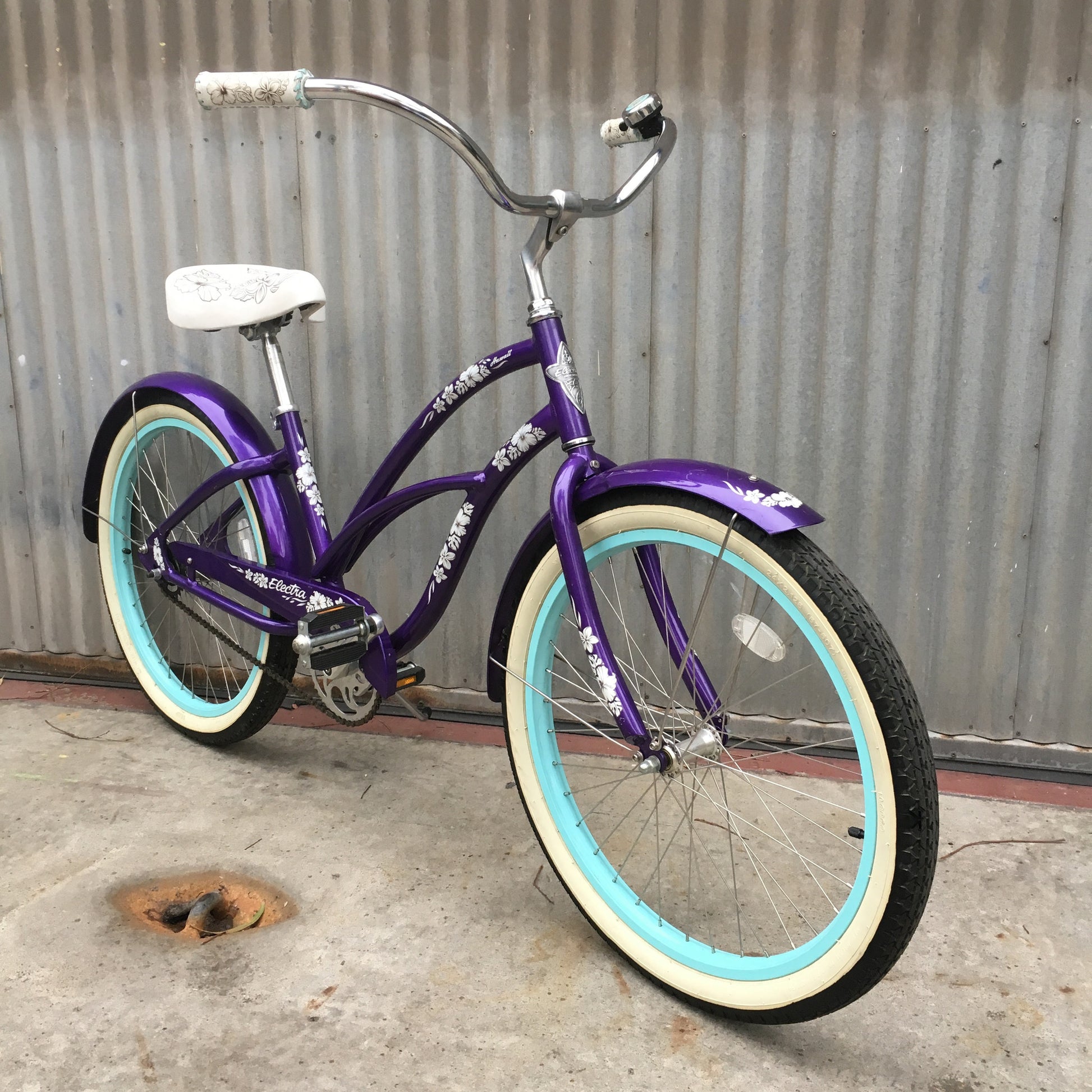 Electra Cruiser 24 Electra Cruiser 24