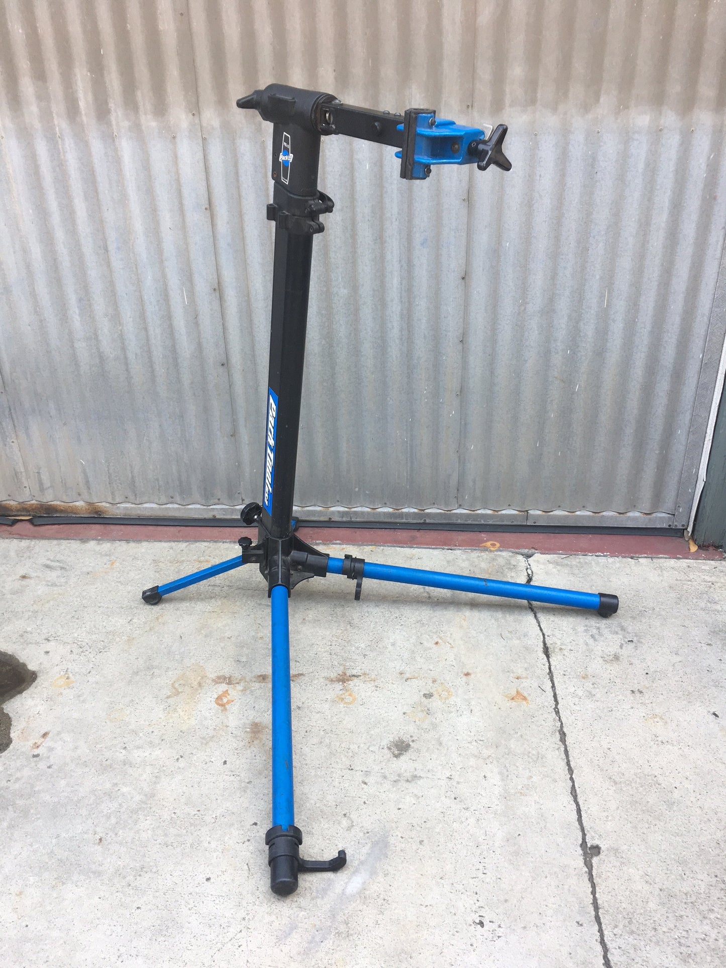 Shop Equipment - Portable Professional Bicycle Workstand for Prop Rental - Studio Rental