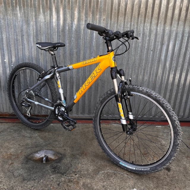 Used Trek 4300 Entry Level Mountain Bike