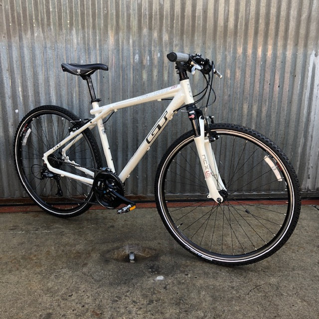 Used GT Transeo - True On-Road/Off-Road Hybrid with Lock-out Fork