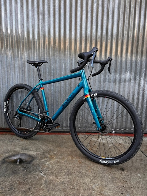 Used salsa hot sale journeyman for sale