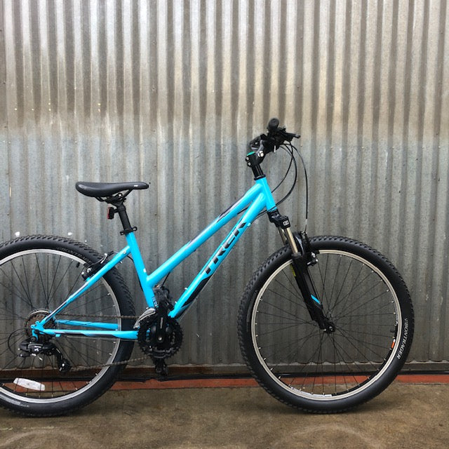 Used Trek 820 Mountain Bike