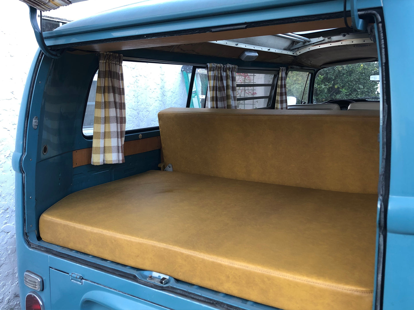 1969 Volkswagen Camper Bus with Dormobile Top and Westfalia 'Oslo' Interior