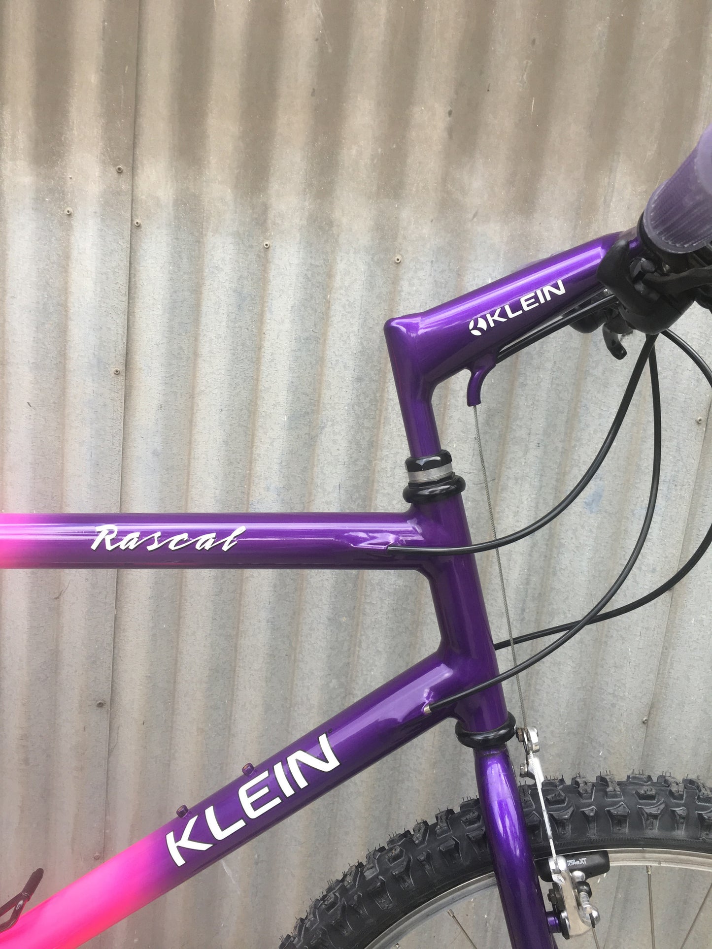 Klein Rascal in Pink / Purple Fade - Extremely Clean