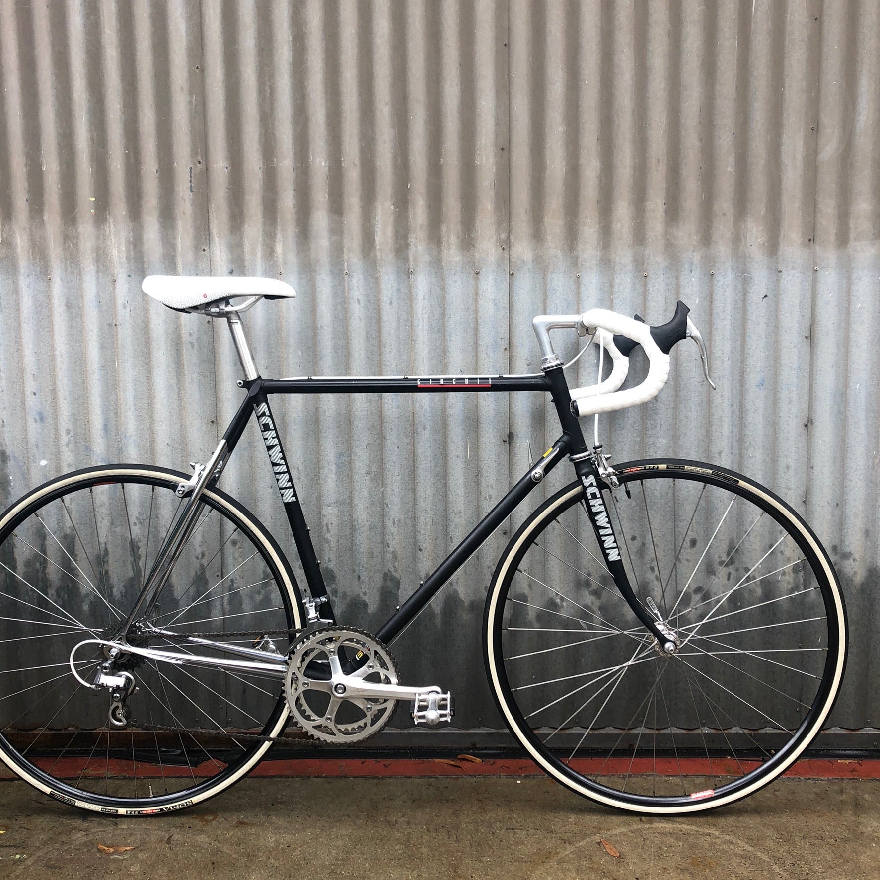 Schwinn Circuit Road Bike Schwinn Circuit Road Bike