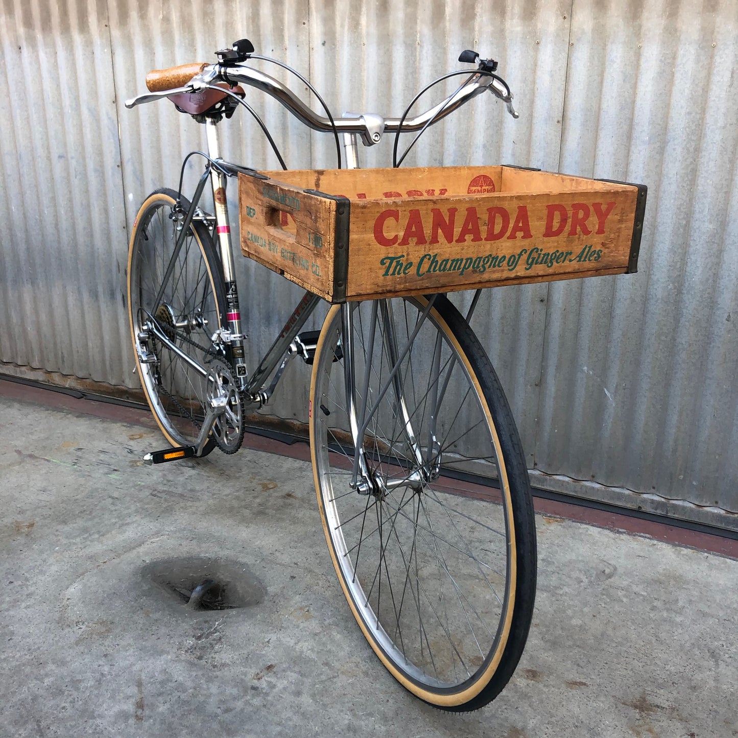 Gentlemen's City Bike - Custom Chrome City Bike - Studio Rental