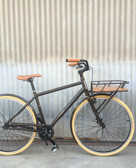 Specialized Globe Single Speed with Large Porteur Rack
