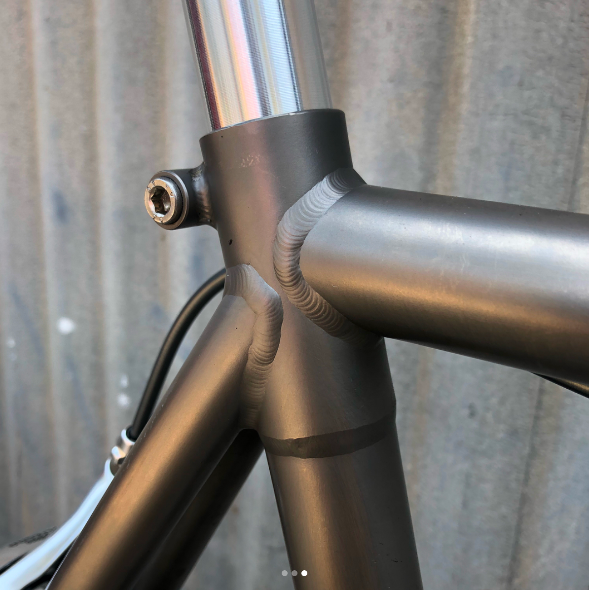 Titanium Road Bike - Ultegra / 105 Equipped