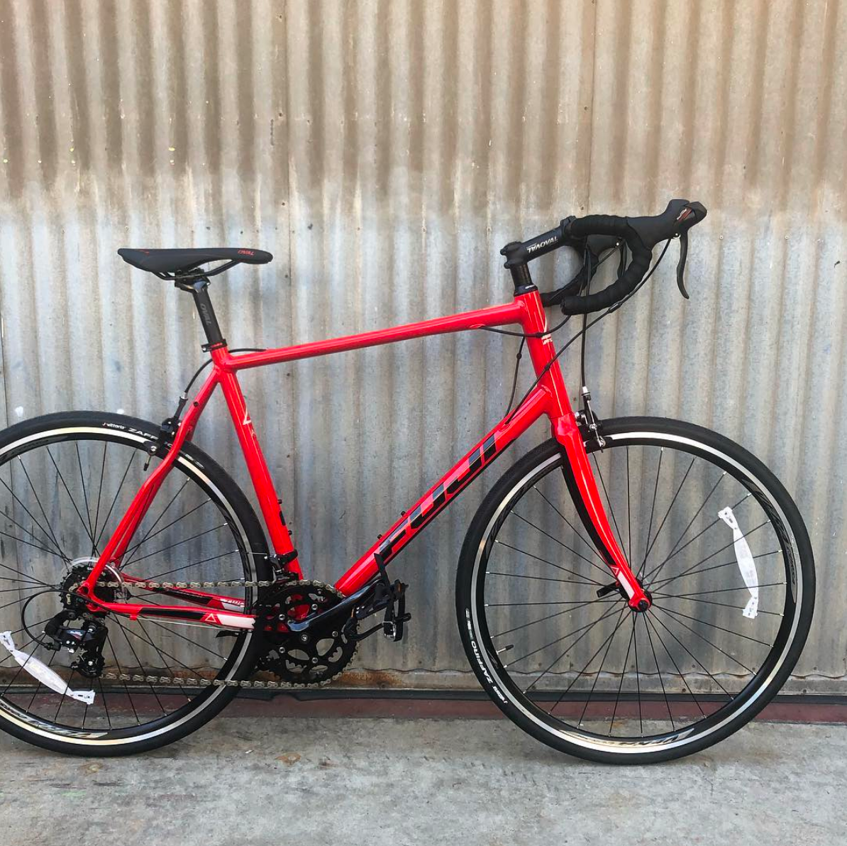 Fuji sportif 2.5 bike sales