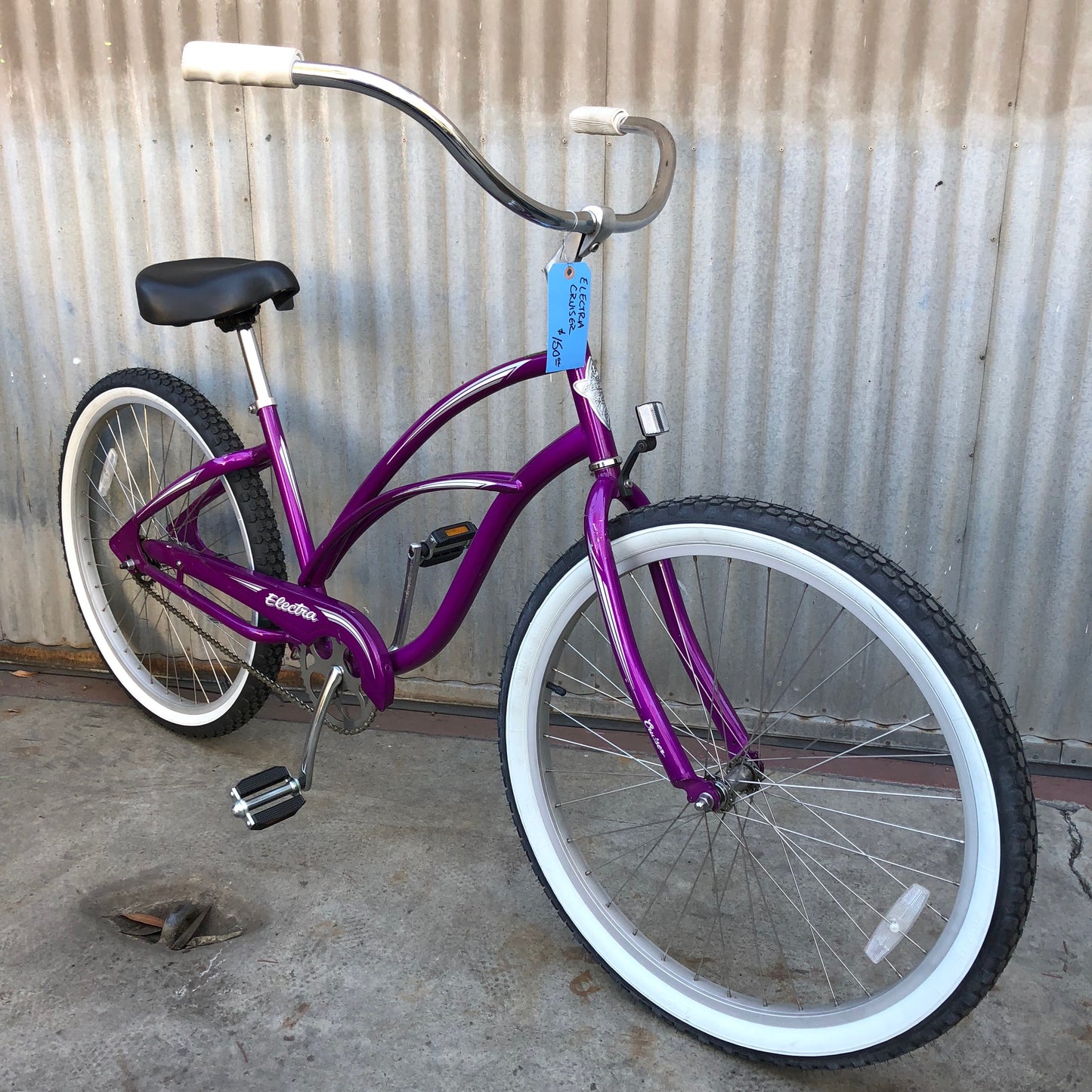 Electra Cruiser - 26" Adult - Very Easy to Ride - Purple