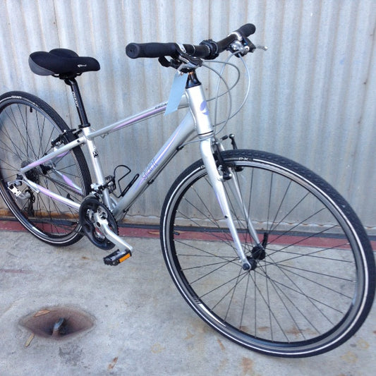 Giant Hybrid Bicycle - Used